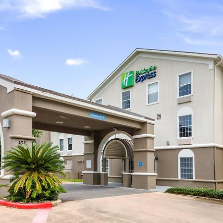 Holiday Inn Express Hotel & Suites Columbus By Ihg Екстериор снимка
